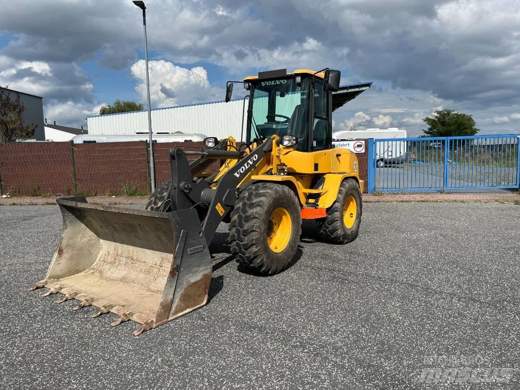 Volvo L 35 GS Skid steer loaders