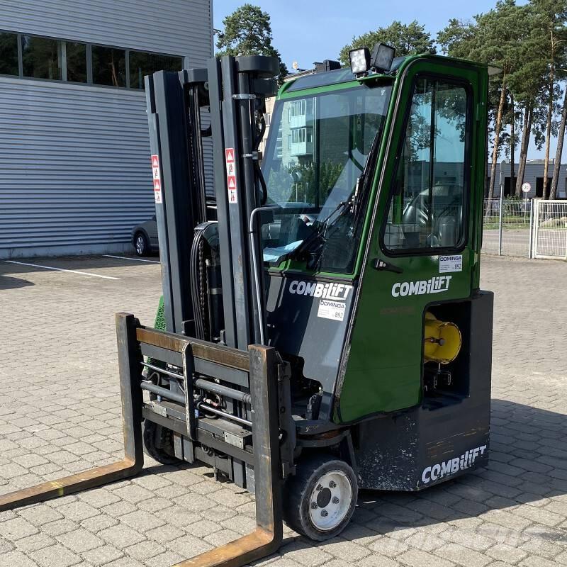 Combilift CB 2500 4-way reach truck