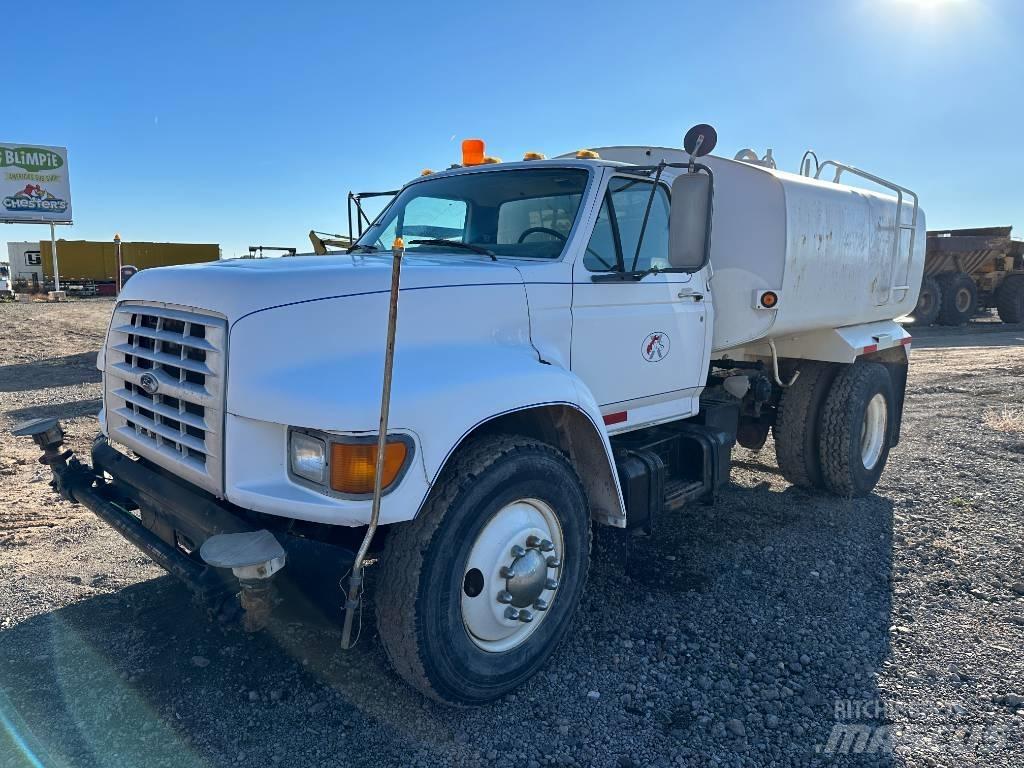 Ford F 800 Water bowser