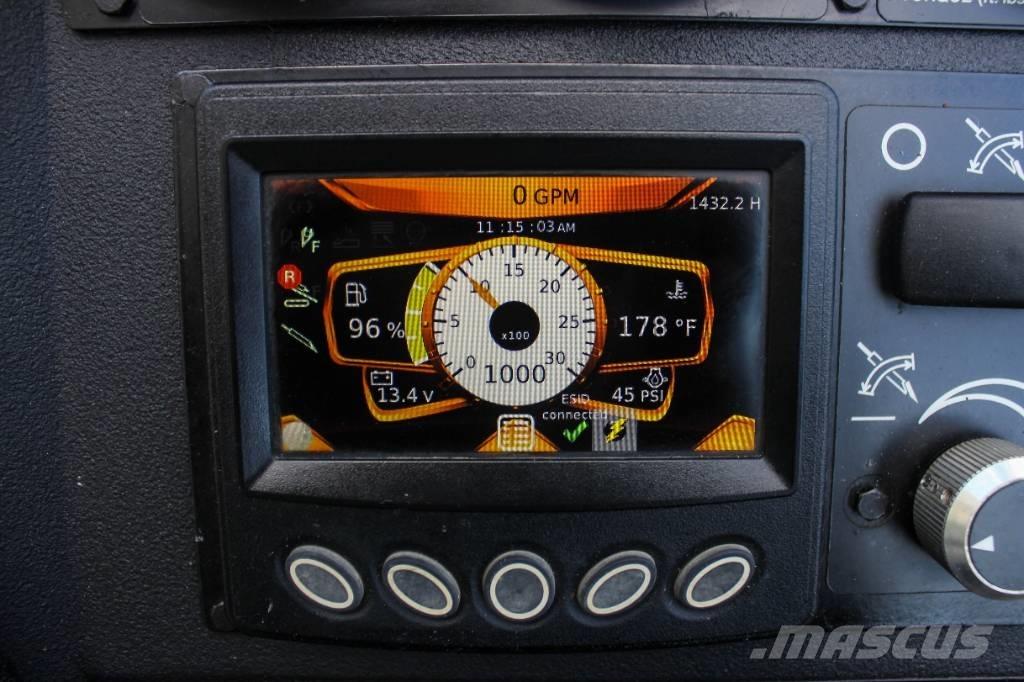 Ditch Witch JT20 Horizontal drilling rigs