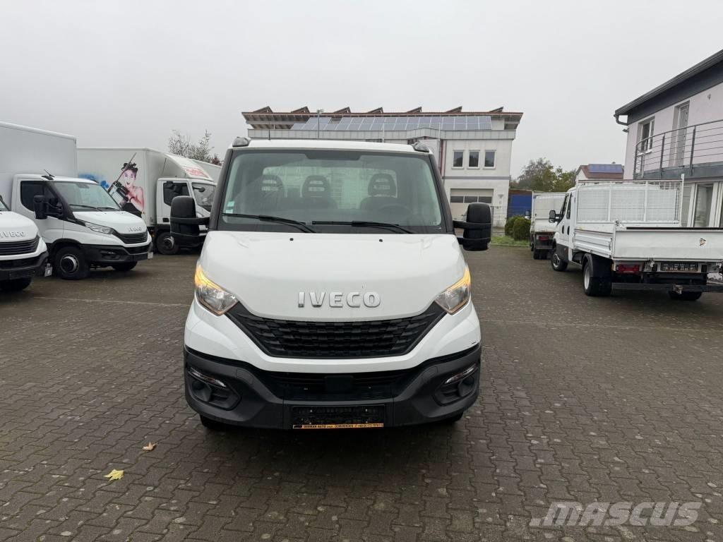 Iveco Daily 35-120 Tipper trucks