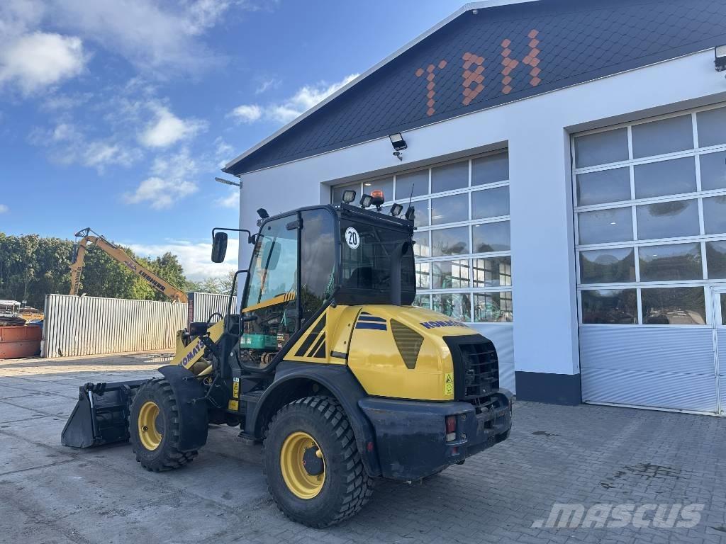 Komatsu WA 80-6 Wheel loaders