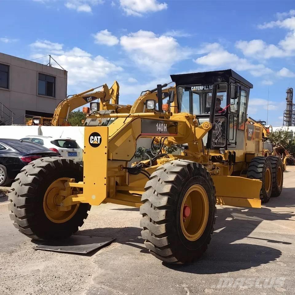 CAT 140H Graders