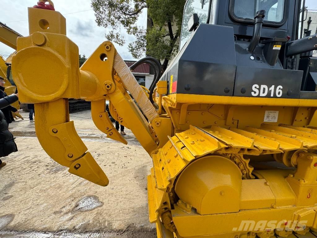 Shantui SD 16 Crawler dozers