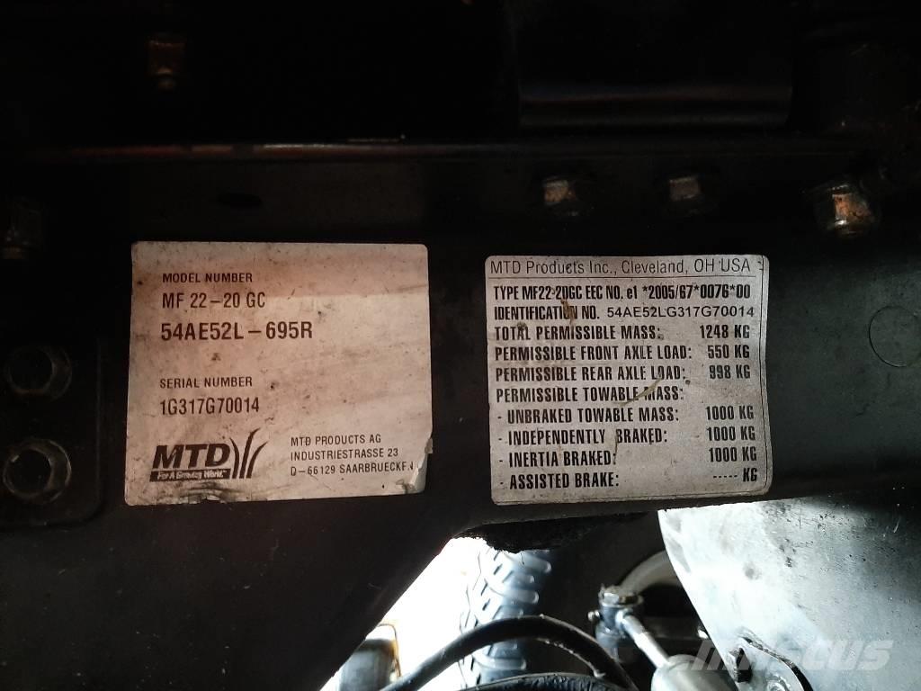 Cub Cadet 5264 Compact tractors