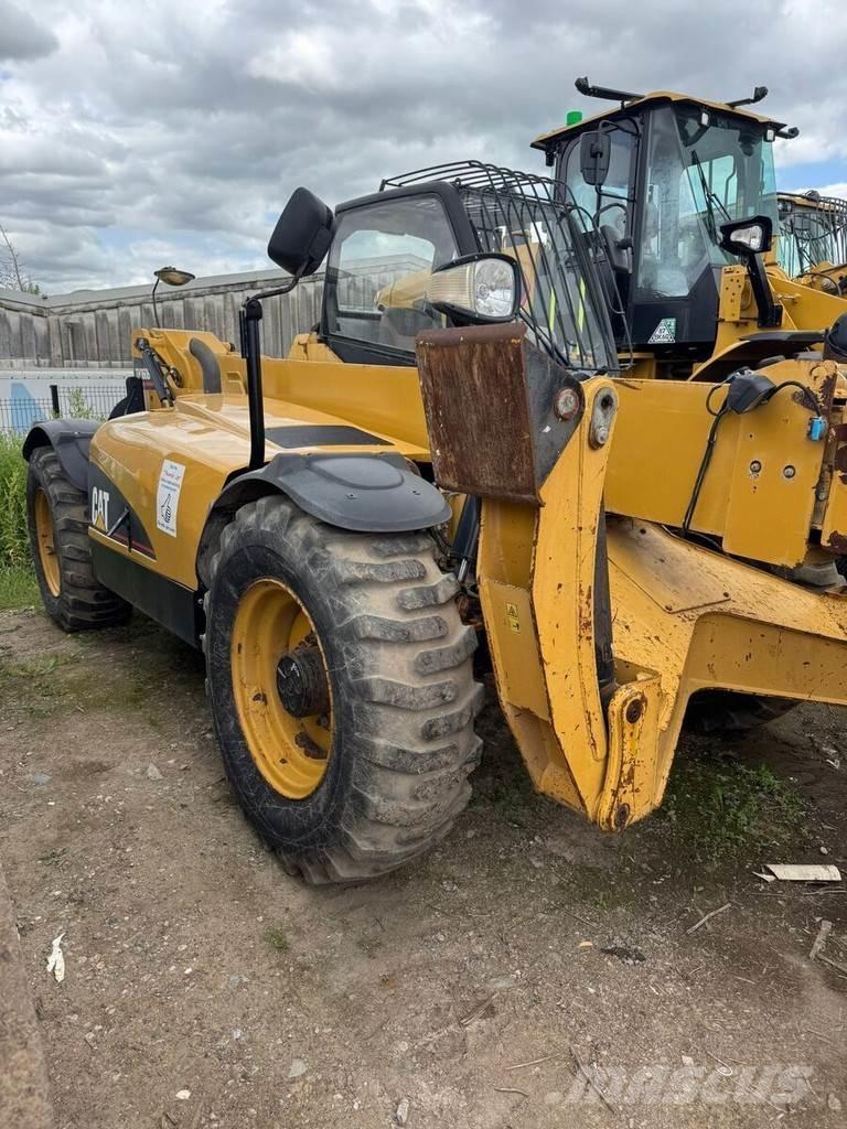 CAT TH360 Telescopic handlers