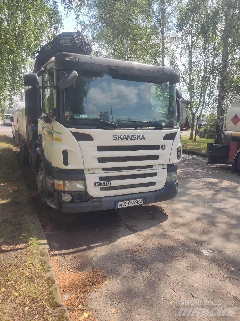 Scania P310 Truck mounted cranes