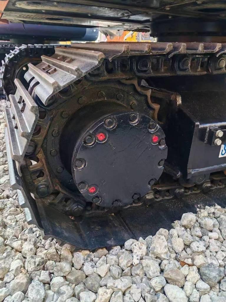 Hitachi ZX 120 Crawler excavators