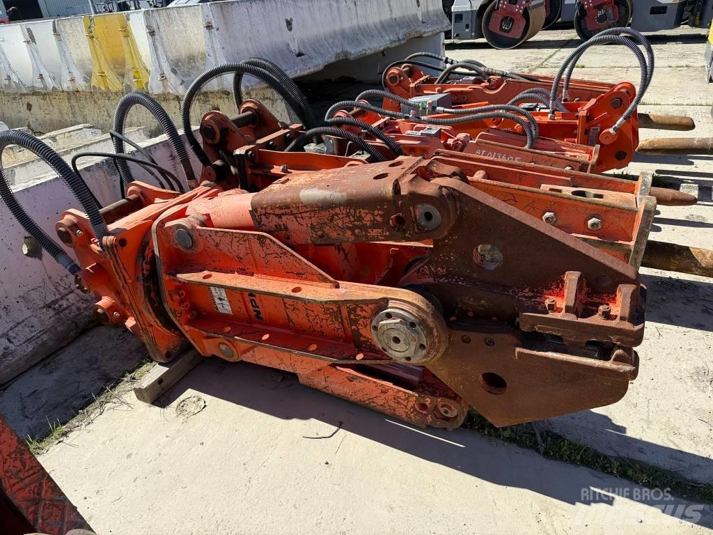 NPK M20G Crushers
