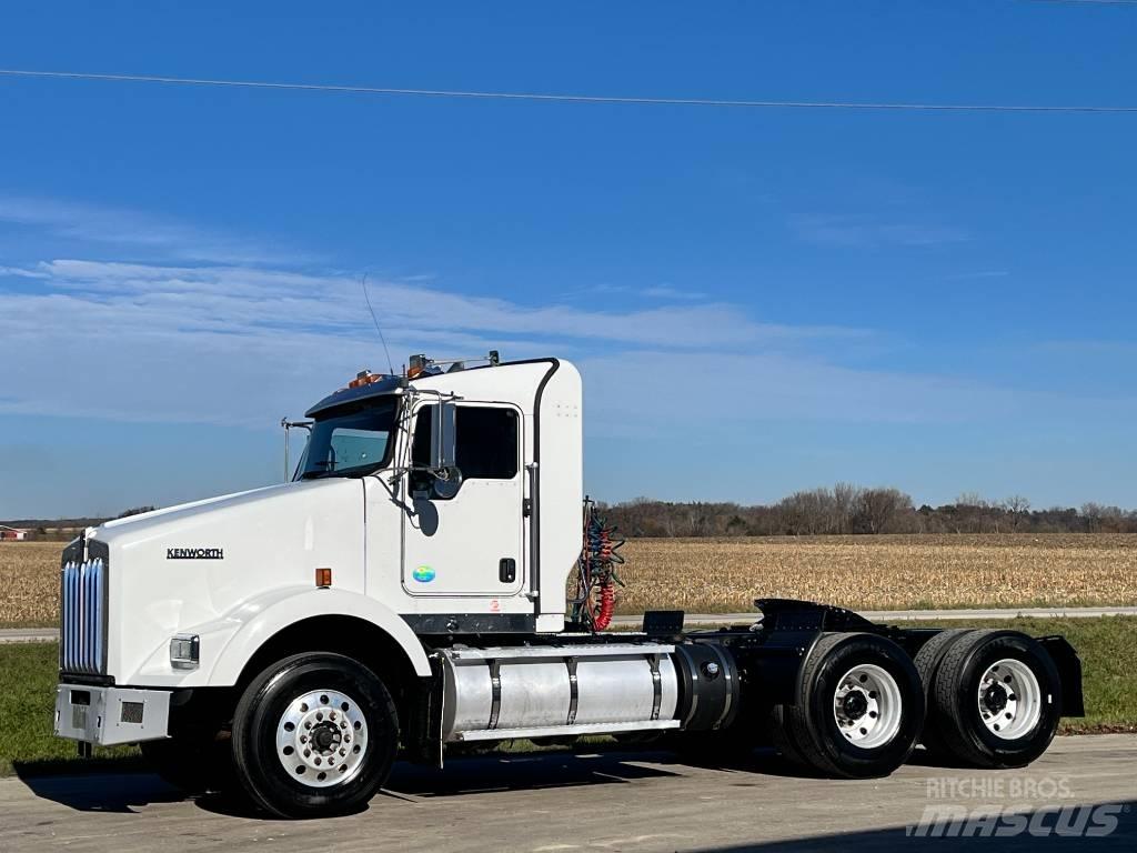 Kenworth T 800 Prime Movers