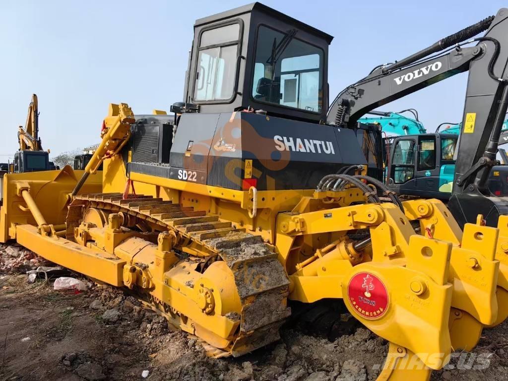 Shantui SD 22 Crawler dozers