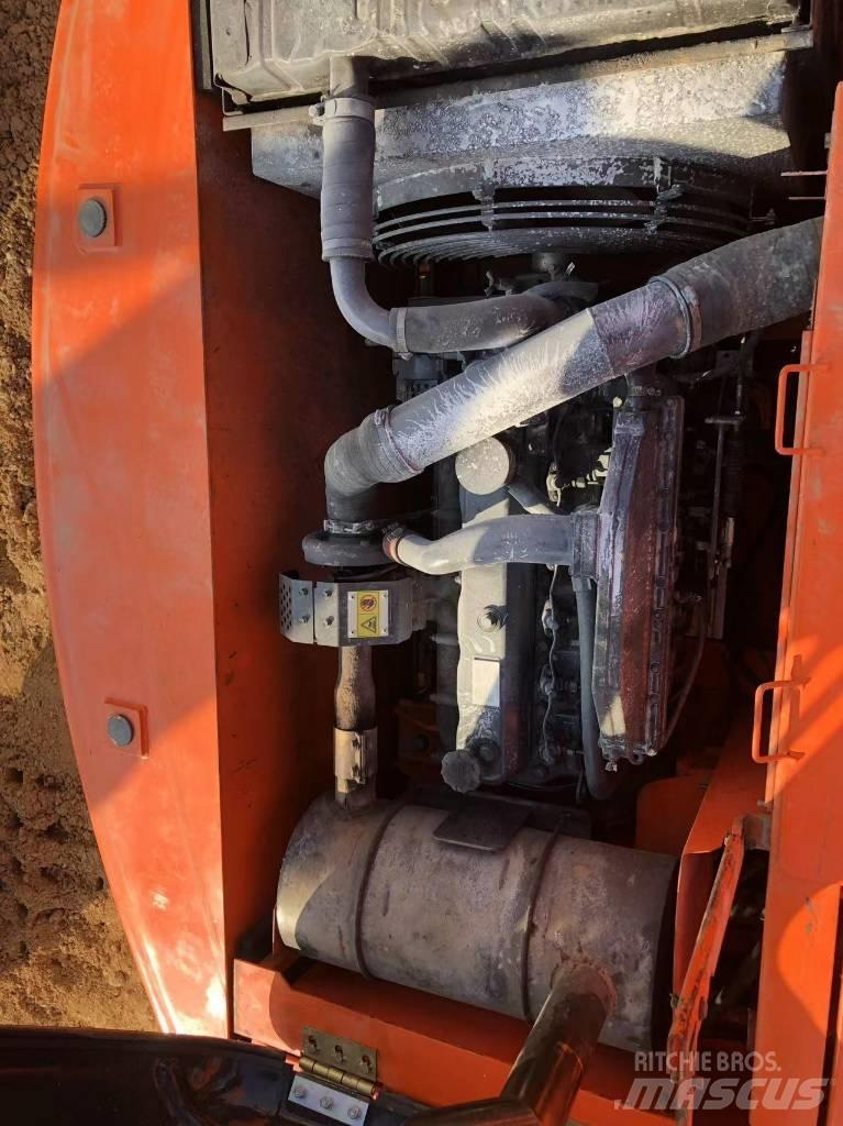 Doosan 220-7 Crawler excavators