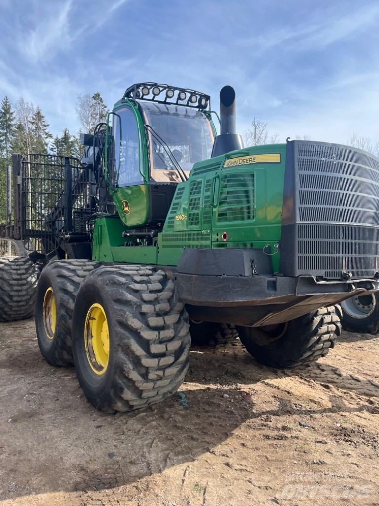 John Deere 1910g Forwarders