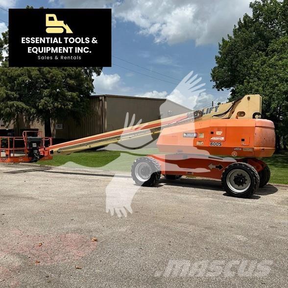 JLG 800S Telescopic boom lifts