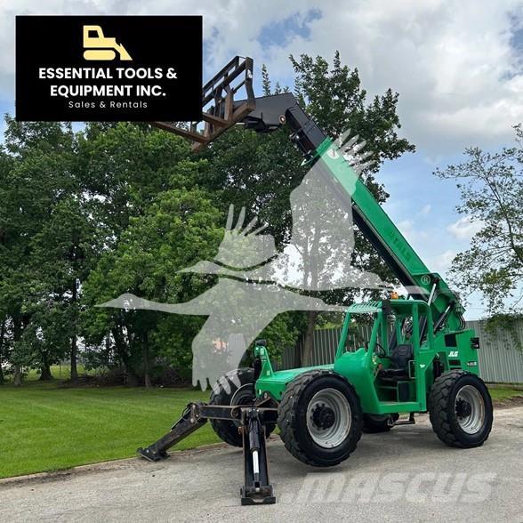 SkyTrak 10042 Telescopic handlers