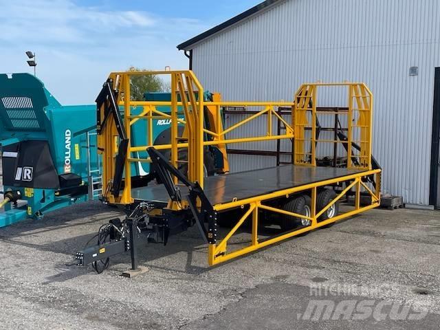 Wielton PRC-2 Bale trailers