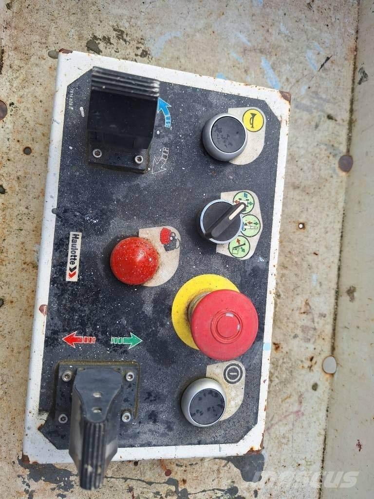 Haulotte Star 10 Used Personnel lifts and access elevators