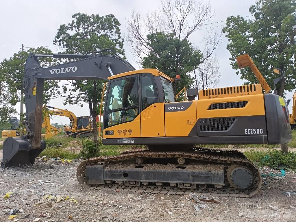 Volvo EC250D Crawler excavators