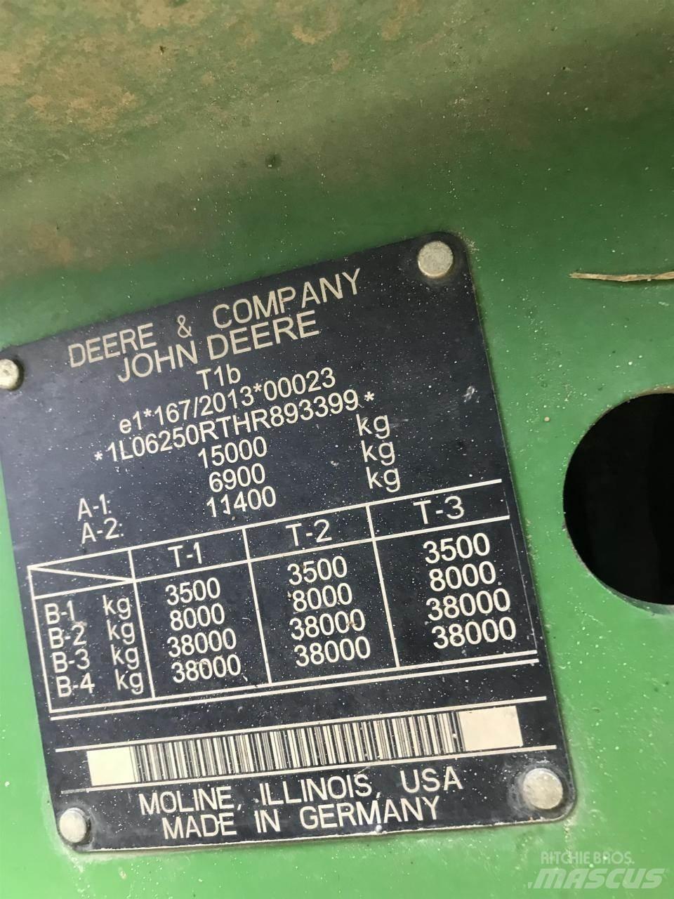 John Deere 6250R Tractors