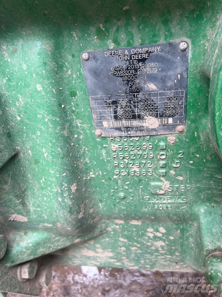 John Deere 8320R Tractors