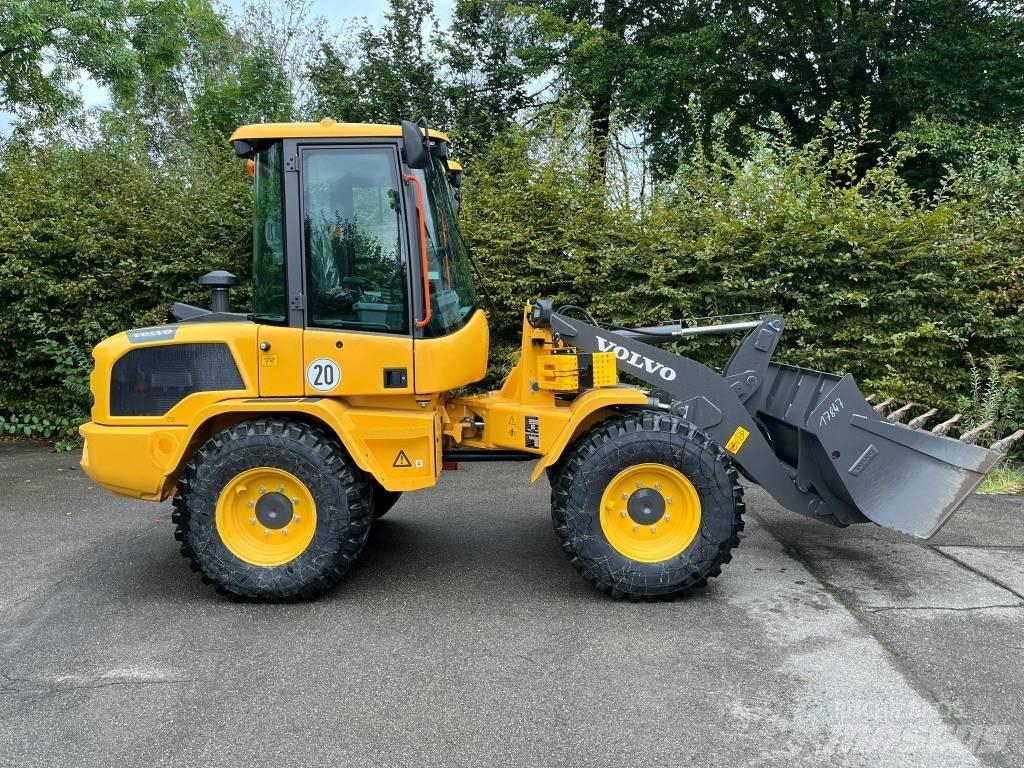 Volvo L 30 H Wheel loaders