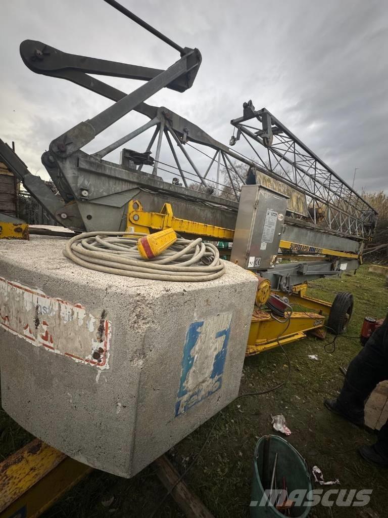 Ferro FSR 19i Self-erecting cranes