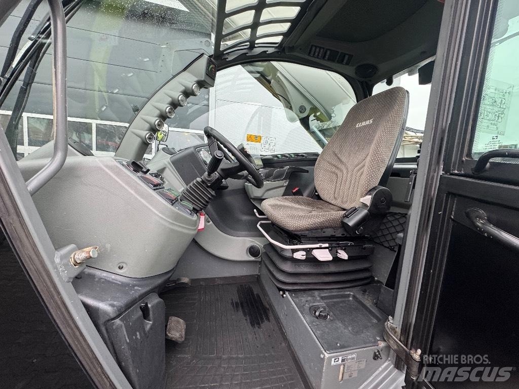 CLAAS Scorpion 7055 Telescopic handlers