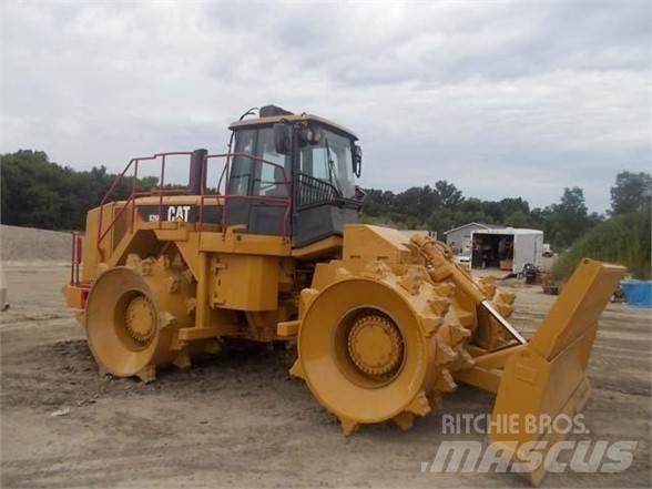 CAT 826H Waste compactors