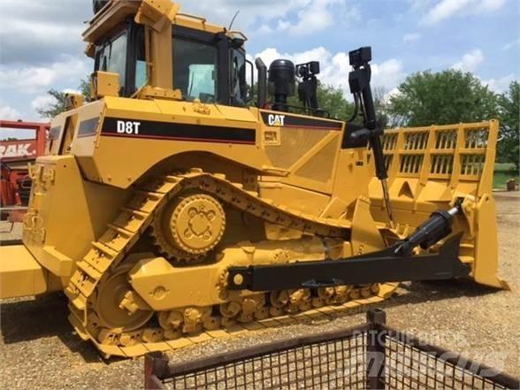 CAT D8T Crawler dozers