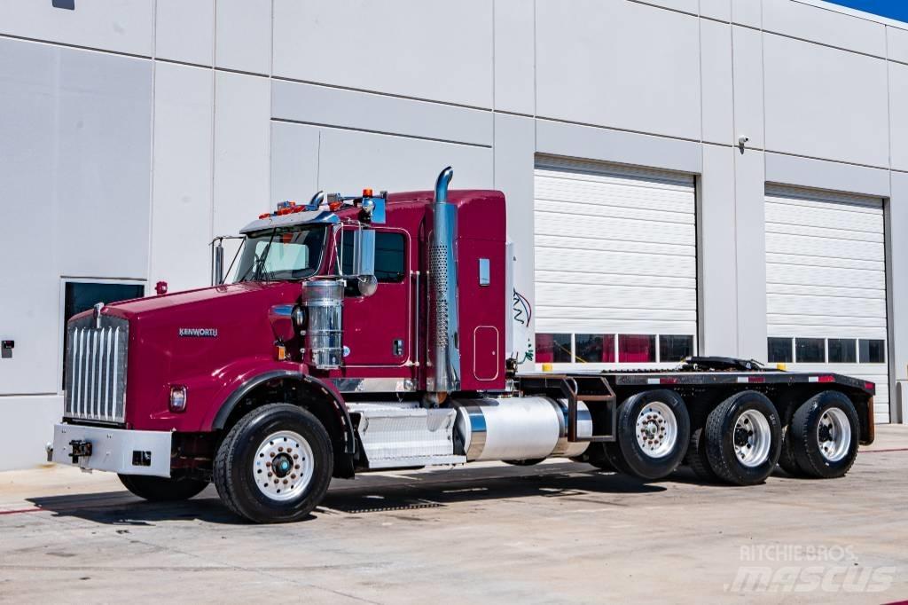 Kenworth T 800 Prime Movers