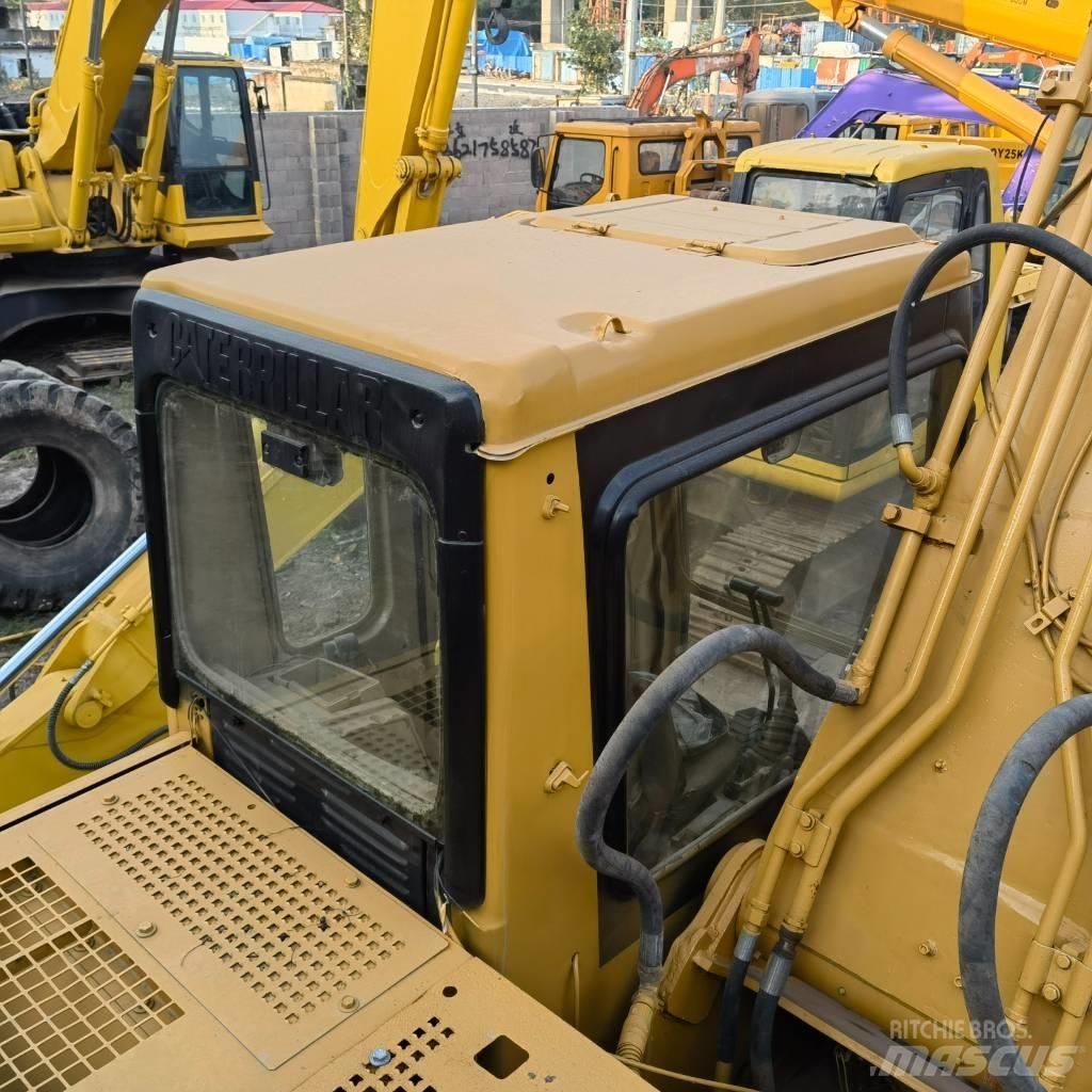 CAT 320 B LC Crawler excavators