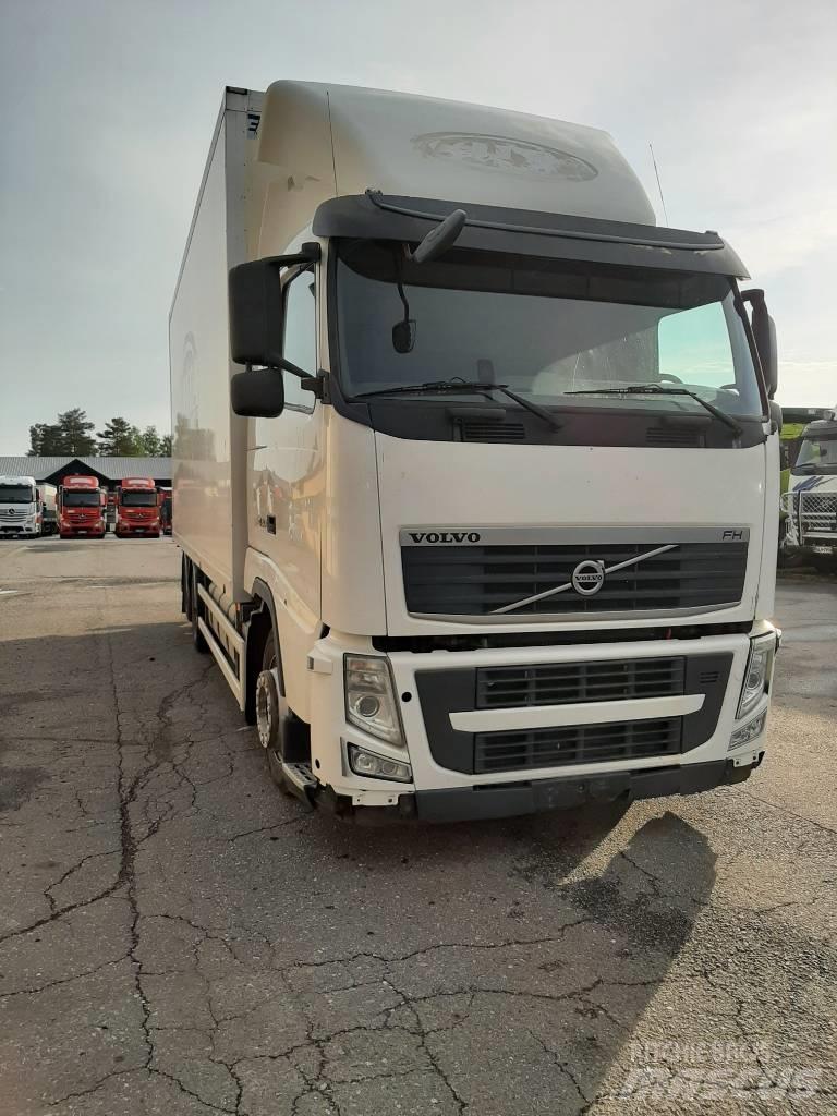 Volvo FH 13 Box trucks