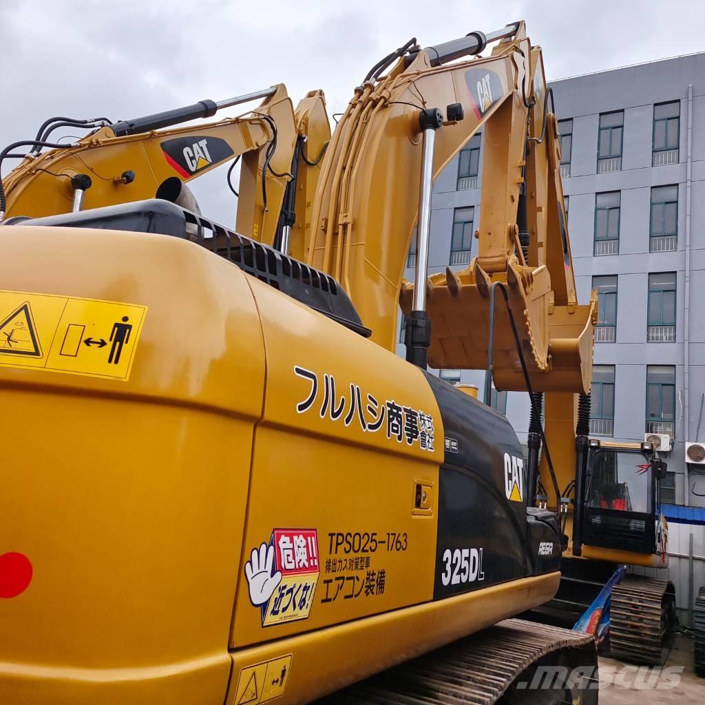 CAT 325 D Crawler excavators