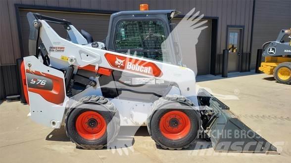 Bobcat S76 Skid steer loaders