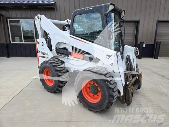 Bobcat S850 Skid steer loaders