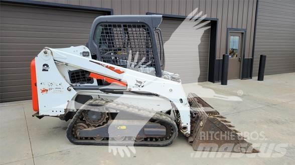 Bobcat T450 Skid steer loaders