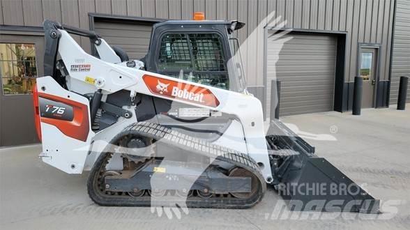 Bobcat T76 Skid steer loaders