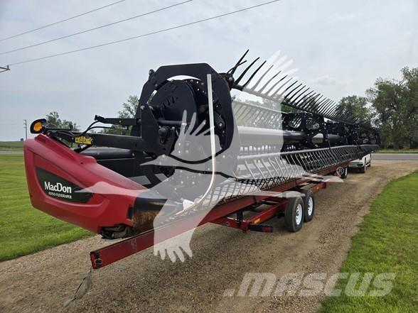 MAC DON FD75 Combine harvester heads