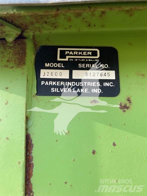 Parker 2600 Grain / Silage Trailers