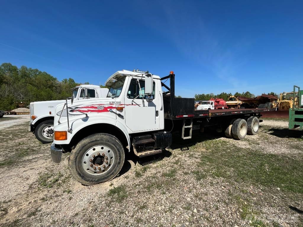 International F 4900 Demountable trucks