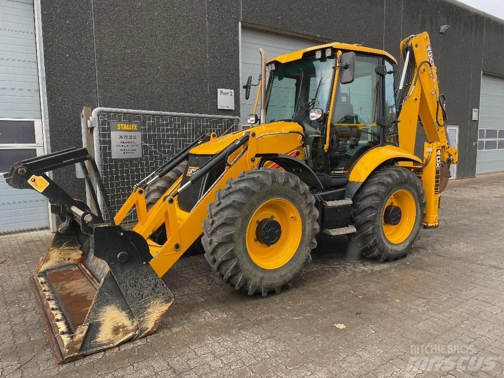 JCB 4CX Pro Backhoe