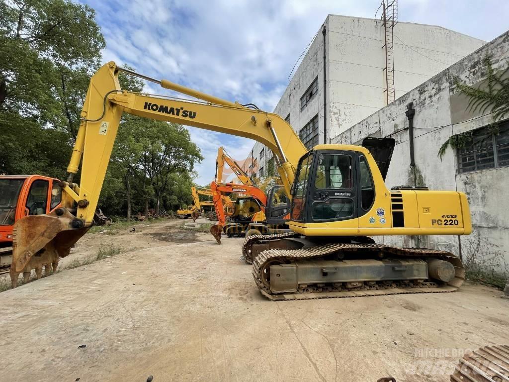 Komatsu PC 220 Crawler excavators