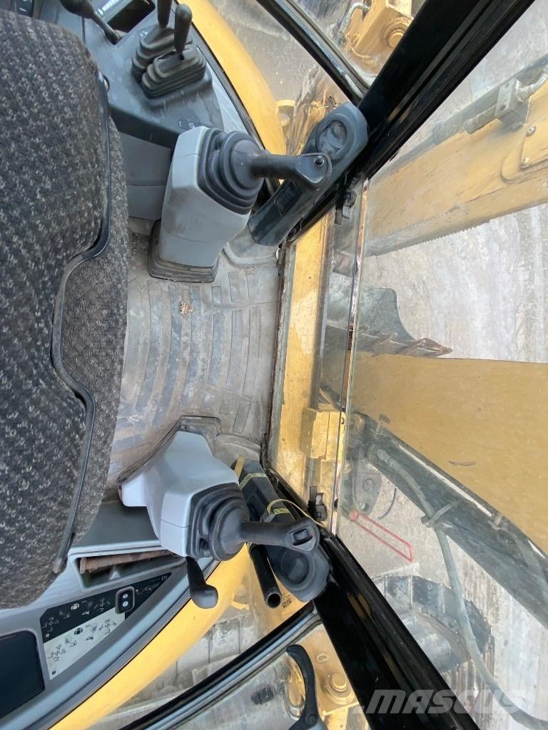 CAT 432 E Backhoe