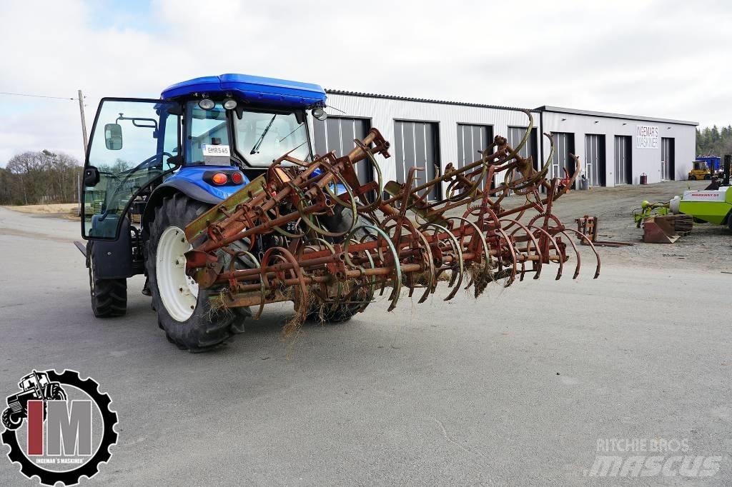 Kverneland C-Harv Harrows