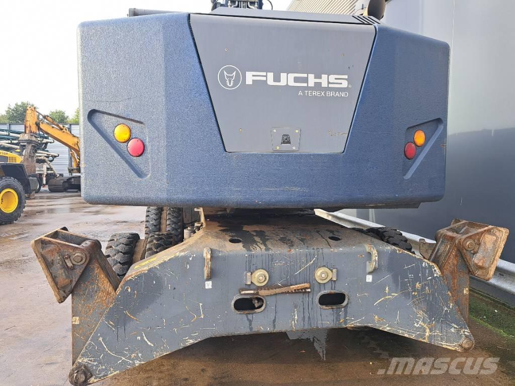 Fuchs MHL350F Waste / industry handlers