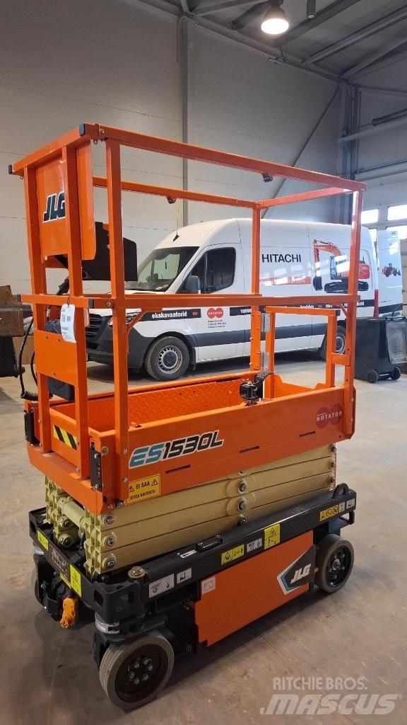 JLG ES 1530 L Scissor lifts