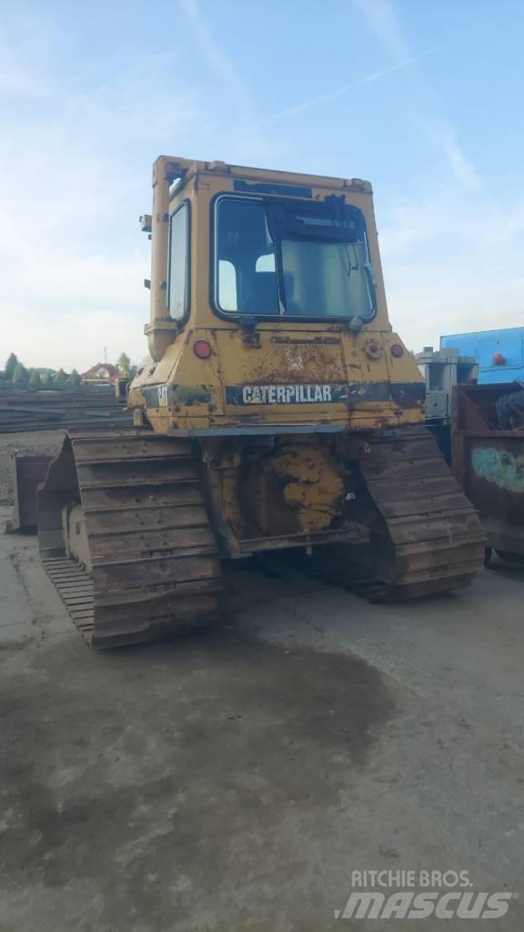 CAT D 4 LGP Crawler dozers
