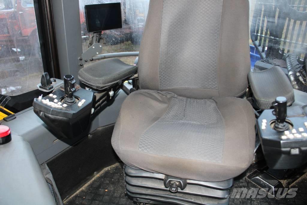 Sampo-Rosenlew FR 28 Forwarders