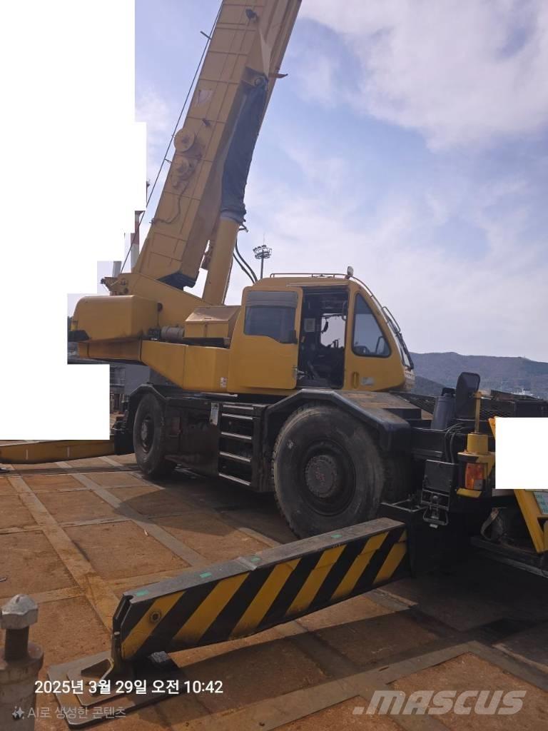 Kobelco RK 450 Rough terrain cranes
