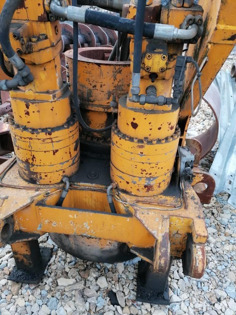 Bauer BG 12 V Drilling rigs